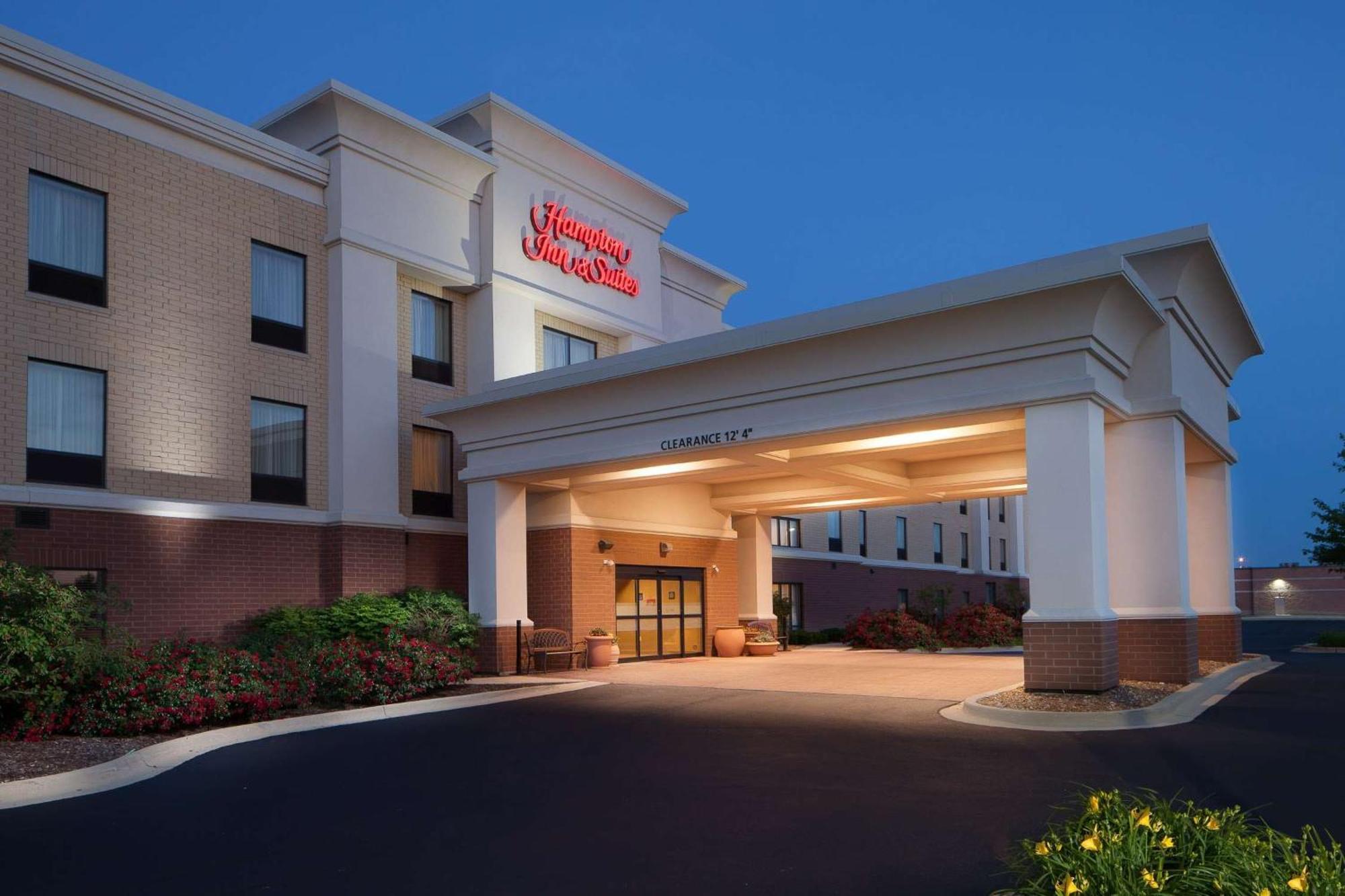 Hampton Inn & Suites Chicago/Saint Charles Esterno foto