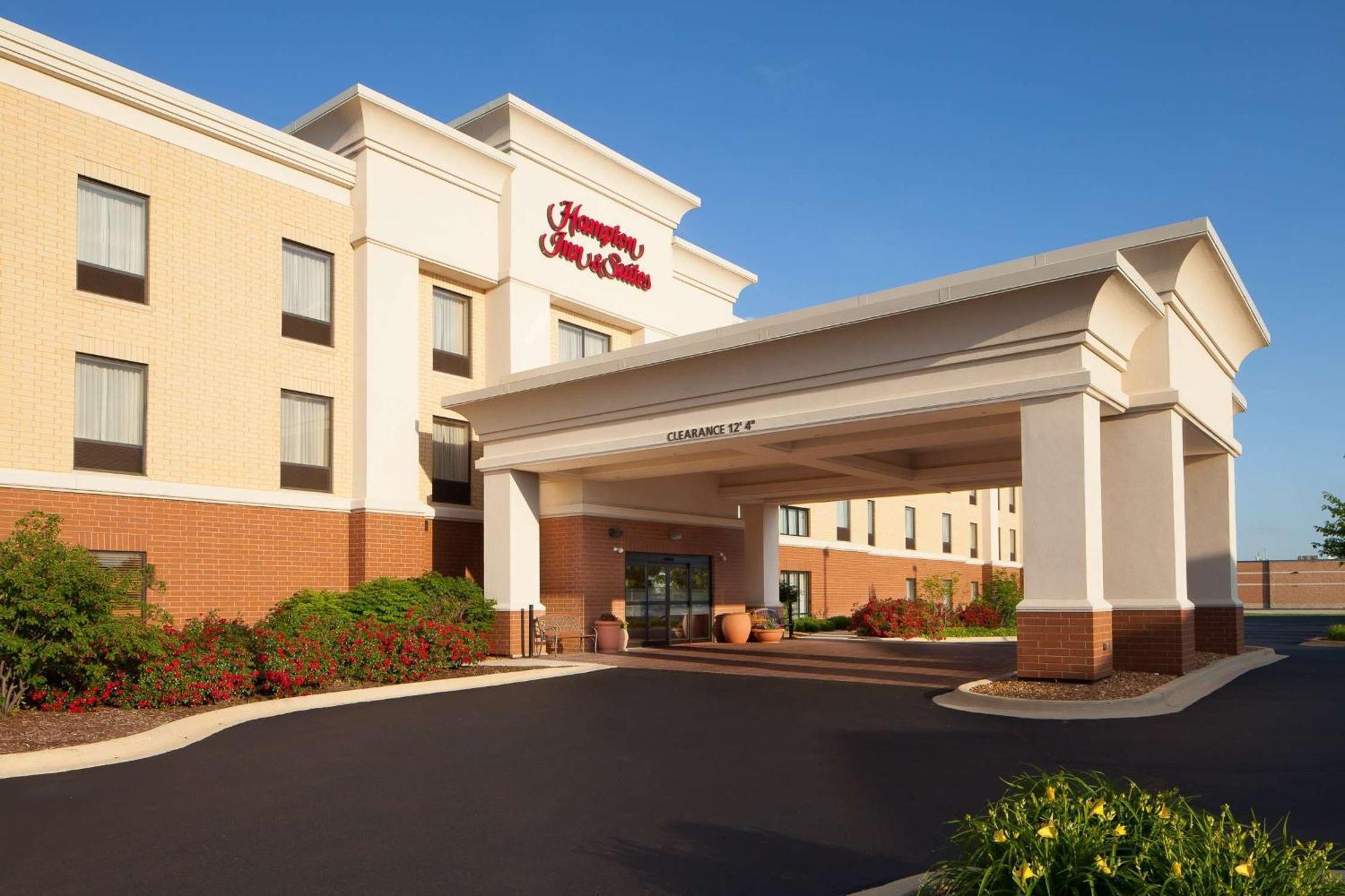 Hampton Inn & Suites Chicago/Saint Charles Esterno foto